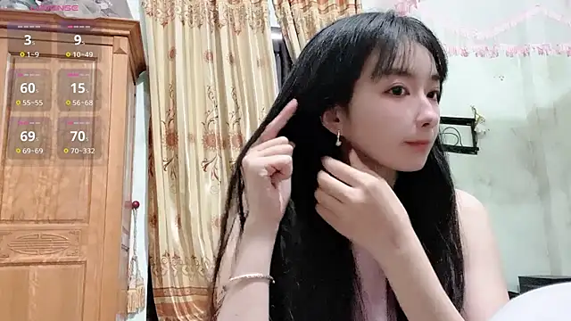 Snapshot of Nery_Asian chatting on February 15, 5:48 am Nery Asian online show from February 15, 5:48 am