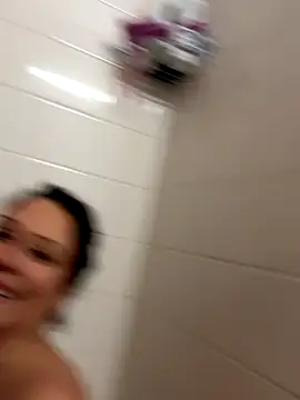 Snapshot of itsdaddi2u chatting on December 14, 9:19 pm itsdaddi2u online show from December 14, 9:19 pm