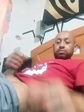 pineda1689 online show from March 26, 6:35 pm