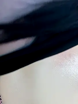 Snapshot of Evelyn_Moon chatting on October 6, 12:46 pm Evelyn Moon online show from October 6, 12:46 pm