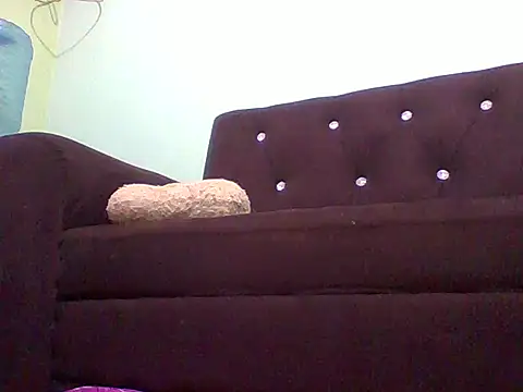 Snapshot of sexxyqueenn22 chatting on October 18, 5:25 pm sexxyqueenn22 online show from October 18, 5:25 pm