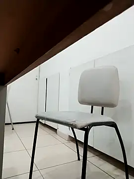 Snapshot of tatoocba88 chatting on December 4, 7:00 pm tatoocba88 online show from December 4, 7:00 pm