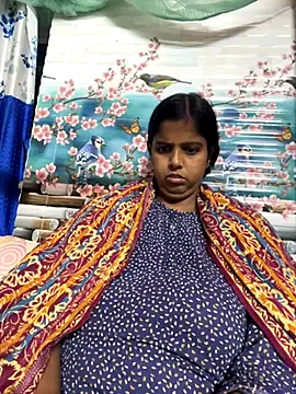 Snapshot of Beauty-queen chatting on November 30, 11:03 am Beauty-queen online show from November 30, 11:03 am