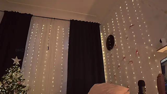 ifuckingtoy  online show from December 14, 12:54 pm