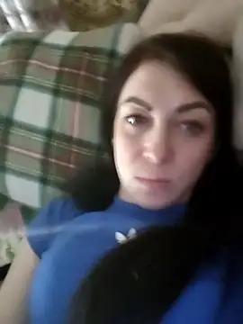 NikaXBerry online show from February 2, 12:02 pm