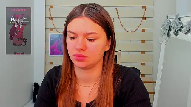 Josephine Kiss online show from December 30, 8:43 am