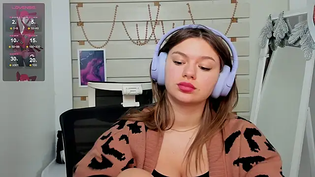 Josephine Kiss online show from January 11, 11:34 am