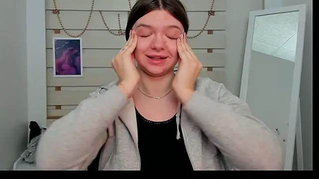 Josephine Kiss online show from January 27, 7:03 pm