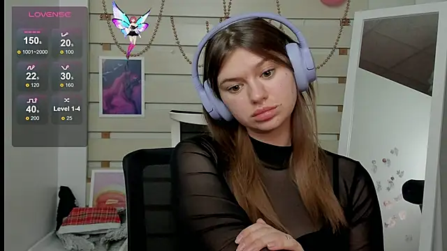 Josephine Kiss online show from March 9, 10:52 am