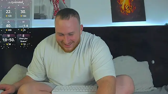 Snapshot of RoddyStill chatting on January 7, 7:42 am RoddyStill online show from January 7, 7:42 am