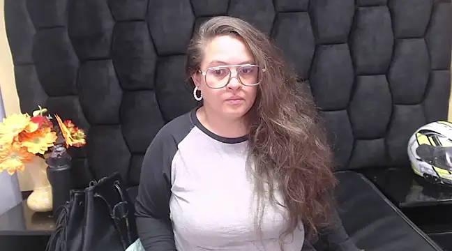 SaraThomso online show from January 30, 2:49 am