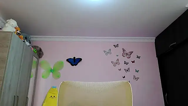 caroline jonson online show from October 10, 4:39 pm