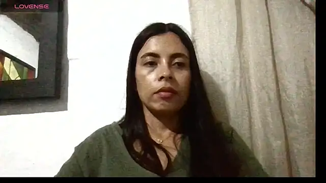 Snapshot of stefany_sexxx chatting on December 11, 12:44 am stefany sexxx online show from December 11, 12:44 am