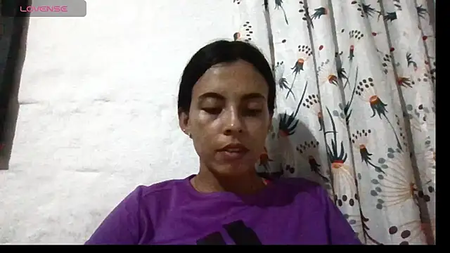Snapshot of stefany_sexxx chatting on January 17, 2:29 am stefany sexxx online show from January 17, 2:29 am