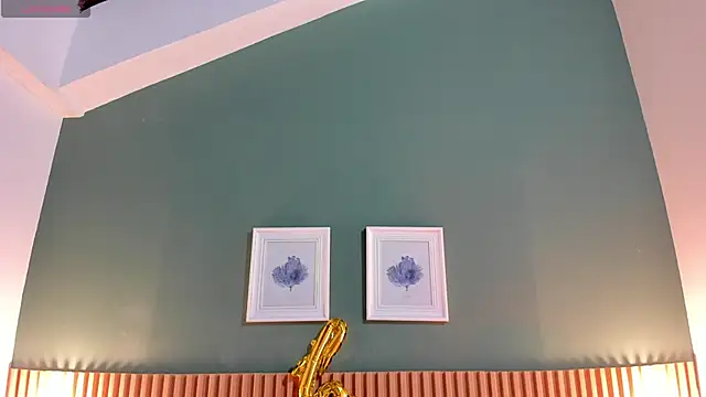 Snapshot of _anavictoria_ chatting on February 24, 6:36 pm anavictoria online show from February 24, 6:36 pm