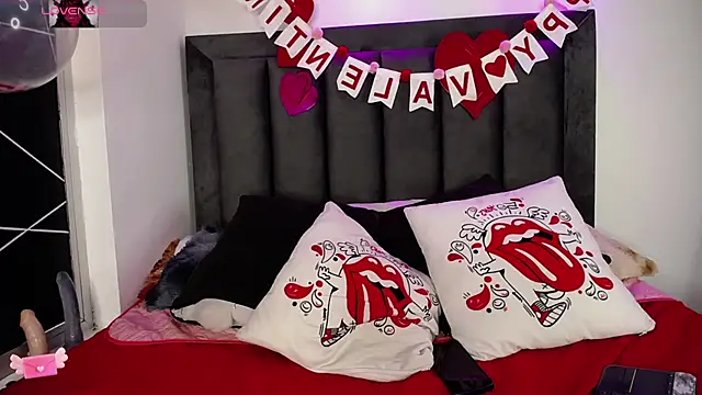 Tifanny Sweett online show from February 13, 11:39 am