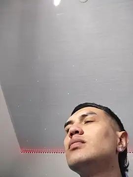 Tifanny Sweett online show from November 23, 1:49 am