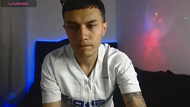 Tifanny Sweett online show from February 26, 1:26 am