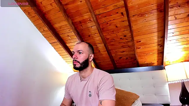 Tom Bailey online show from November 11, 12:49 pm