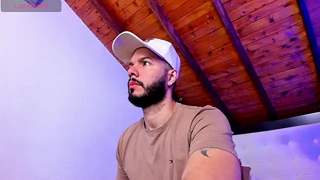 Tom Bailey online show from March 8, 12:42 pm