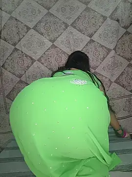 Snapshot of priya__angel chatting on November 29, 4:48 am priya angel online show from November 29, 4:48 am