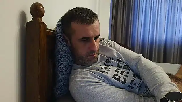 stevenpit online show from January 11, 12:40 pm