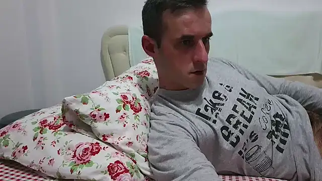 stevenpit online show from February 14, 7:33 pm