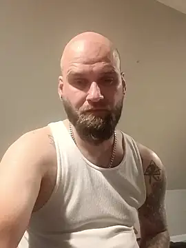 Snapshot of Dj8717 chatting on October 4, 7:06 am Dj8717 online show from October 4, 7:06 am