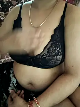 cuteyqueen online show from March 21, 2:18 am