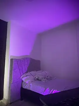 AbbyMillerrr online show from February 19, 9:58 pm