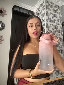 AbbyMillerrr online show from September 24, 4:43 pm