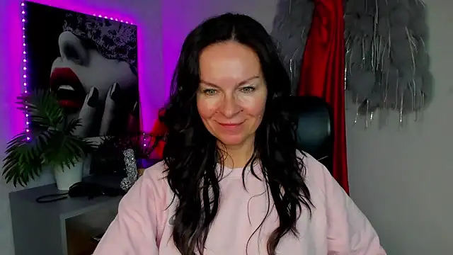 HelenLuxx online show from March 19, 3:38 pm