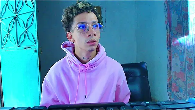 mateodeamjo online show from February 11, 12:43 pm