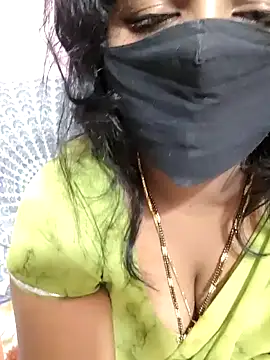 louise92 online show from January 2, 8:06 am