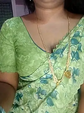 louise92 online show from March 29, 8:14 am