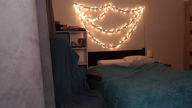 amber quell here online show from March 2, 5:14 pm