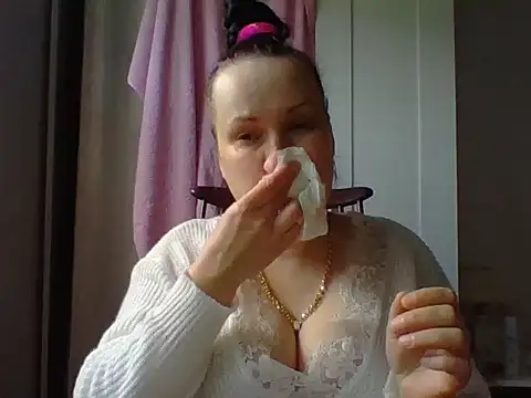 Snapshot of _squirty_cum_lady_ chatting on February 27, 7:44 am squirty cum lady online show from February 27, 7:44 am