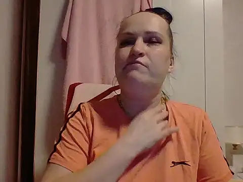 Snapshot of _squirty_cum_lady_ chatting on February 28, 7:35 pm squirty cum lady online show from February 28, 7:35 pm