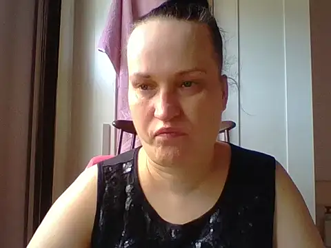 Snapshot of _squirty_cum_lady_ chatting on March 15, 11:08 am squirty cum lady online show from March 15, 11:08 am