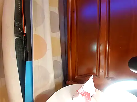 Snapshot of KennyLOVERboy chatting on December 25, 2:34 pm KennyLOVERboy online show from December 25, 2:34 pm