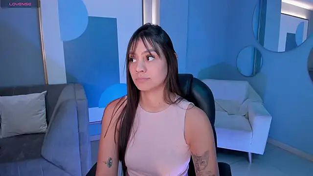 Snapshot of AllyJensen chatting on February 23, 7:49 pm AllyJensen online show from February 23, 7:49 pm