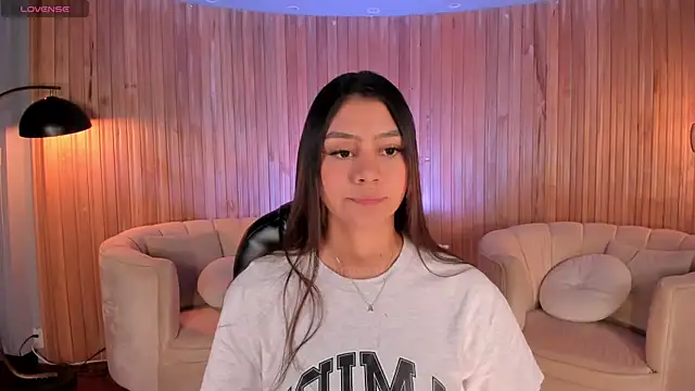 Snapshot of AllyJensen chatting on September 20, 10:38 am AllyJensen online show from September 20, 10:38 am