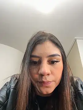 Snapshot of AllyJensen chatting on September 28, 10:20 am AllyJensen online show from September 28, 10:20 am