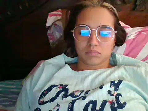 trianabell online show from January 20, 8:29 pm