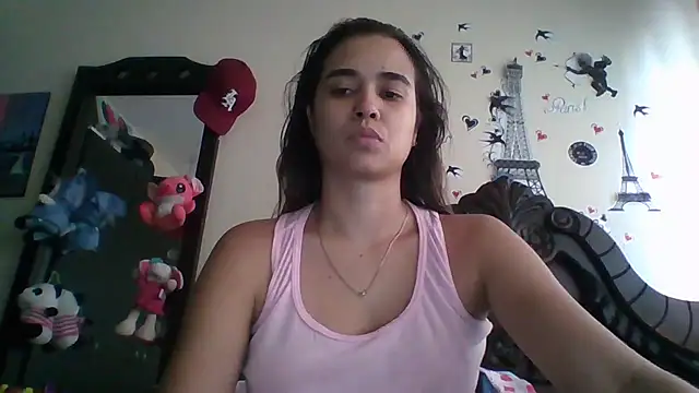 Snapshot of trianabell chatting on November 4, 4:50 pm trianabell online show from November 4, 4:50 pm