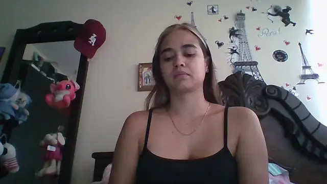 Snapshot of trianabell chatting on November 19, 4:40 pm trianabell online show from November 19, 4:40 pm