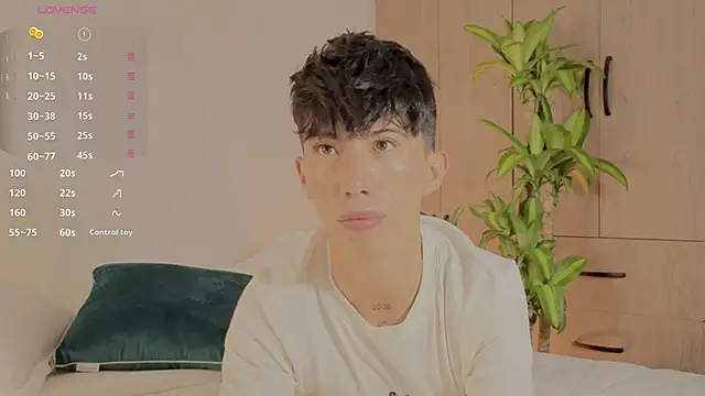 FabianPriince online show from October 2, 7:32 pm