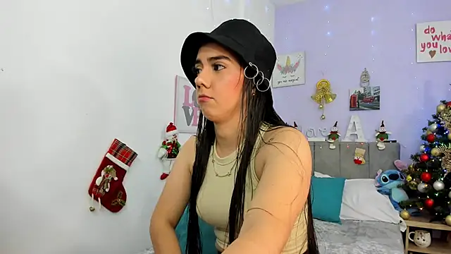 Snapshot of Alexia_Sweet_x chatting on December 26, 1:40 am Alexia Sweet x online show from December 26, 1:40 am