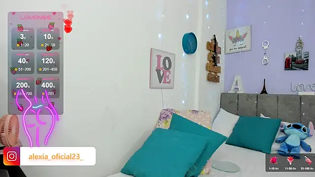 Snapshot of Alexia_Sweet_x chatting on February 23, 11:25 pm Alexia Sweet x online show from February 23, 11:25 pm