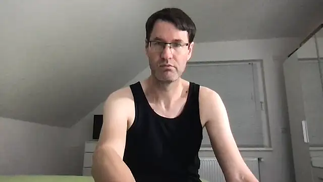 zxzx cam1 online show from February 9, 4:50 pm